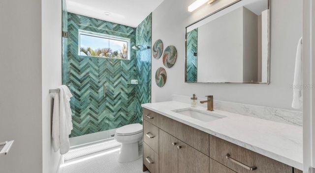 106 11TH STREET S, Bradenton Beach, FL 34217