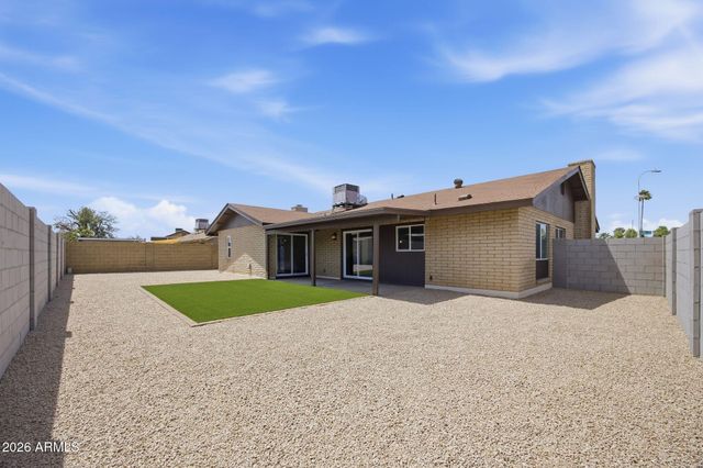 4605 W ECHO Lane, Glendale, AZ 85302