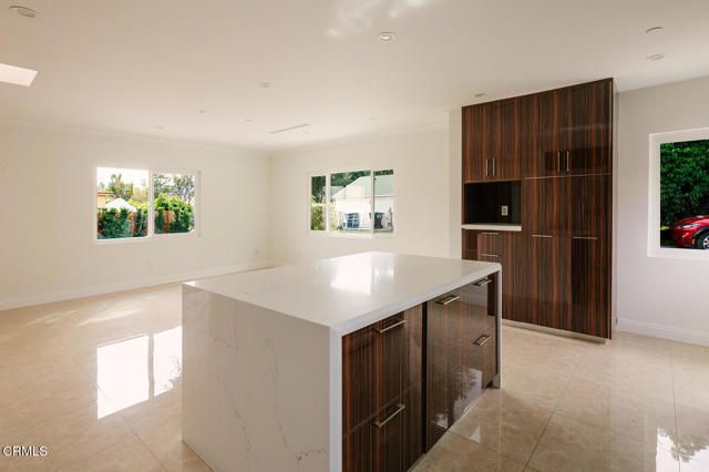 2506 Weston Place, Glendale, CA 91208