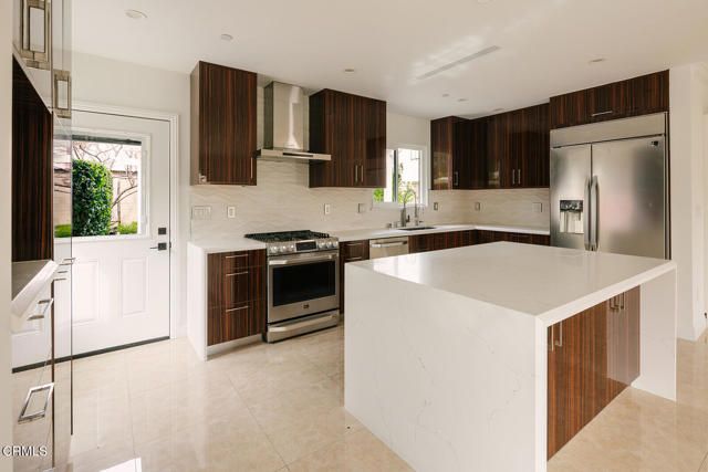 2506 Weston Place, Glendale, CA 91208