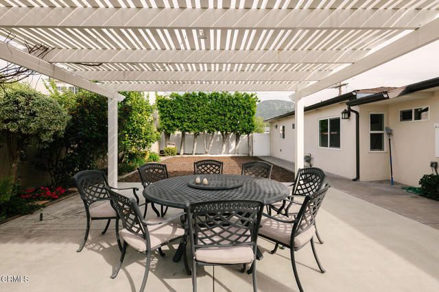 2506 Weston Place, Glendale, CA 91208