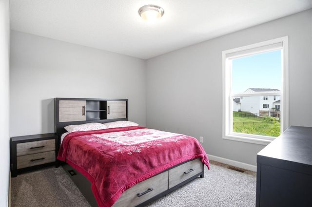 12839 Fraizer Street NE, Blaine, MN 55449