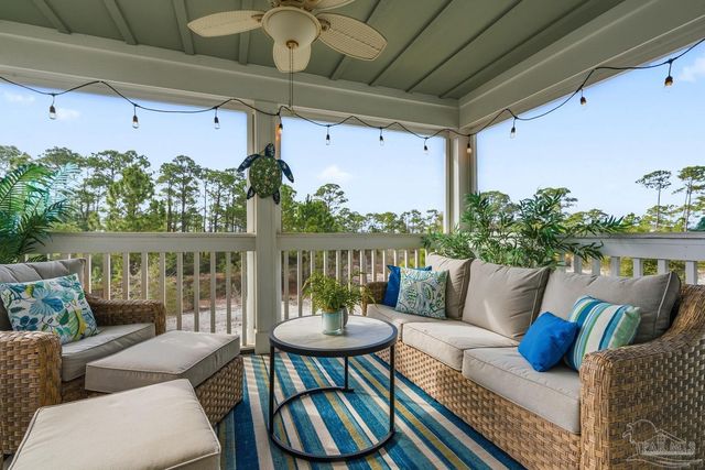 6597 Carlinga Dr, Pensacola, FL 32507