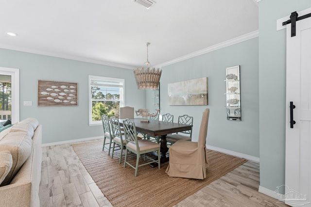 6597 Carlinga Dr, Pensacola, FL 32507