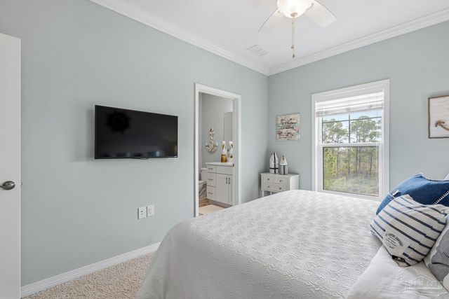 6597 Carlinga Dr, Pensacola, FL 32507