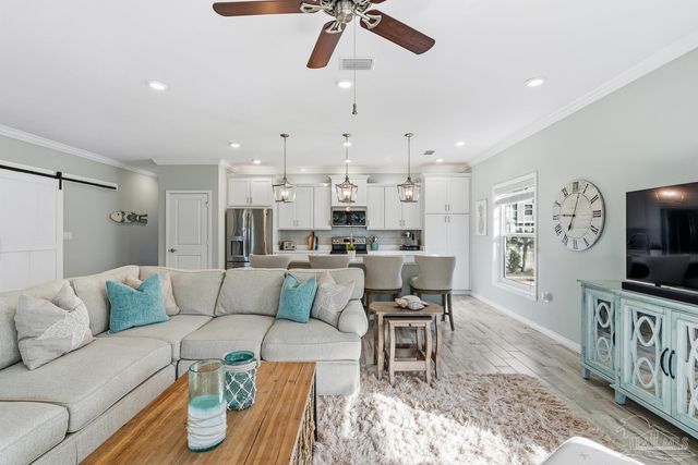 6597 Carlinga Dr, Pensacola, FL 32507