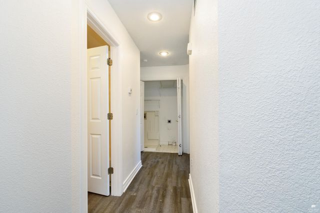 620 Dehoff Drive, Manhattan, KS 66502