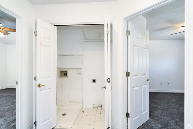 620 Dehoff Drive, Manhattan, KS 66502