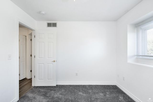 620 Dehoff Drive, Manhattan, KS 66502