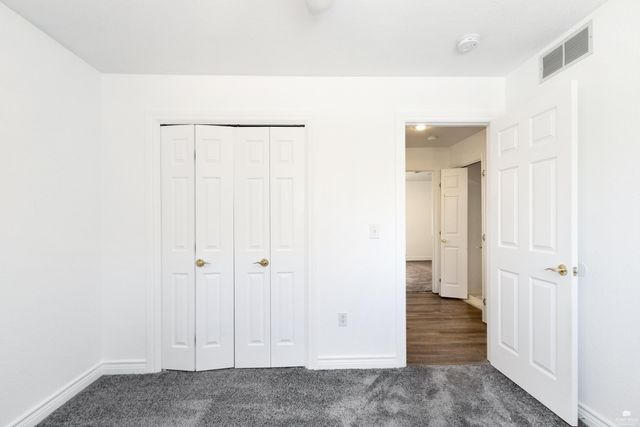 620 Dehoff Drive, Manhattan, KS 66502