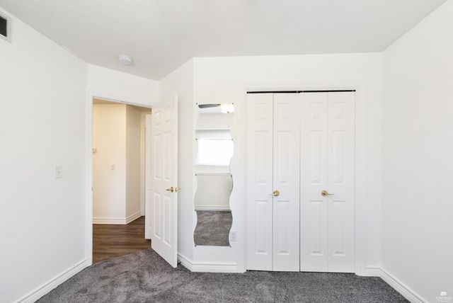 620 Dehoff Drive, Manhattan, KS 66502