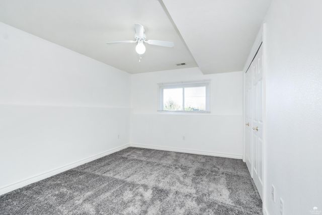 620 Dehoff Drive, Manhattan, KS 66502