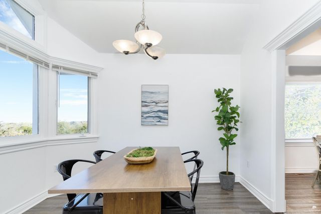 620 Dehoff Drive, Manhattan, KS 66502