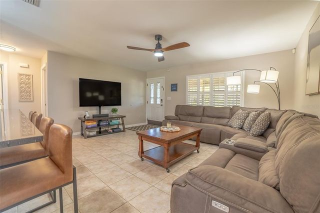 114 LAKE HUNTLEY DRIVE, Lake Placid, FL 33852