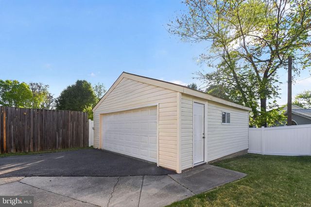 2717 FELTER LN, Bowie, MD 20715