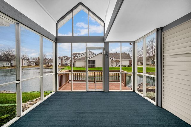 633 W 94th Court, Crown Point, IN 46307