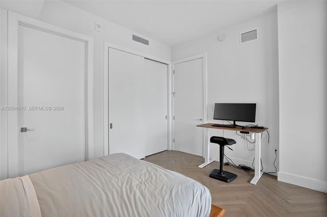 5775 Collins Avenue 705, Miami Beach, FL 33140