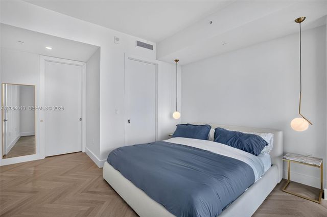 5775 Collins Avenue 705, Miami Beach, FL 33140