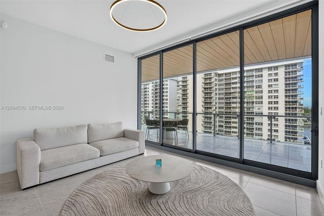 5775 Collins Avenue 705, Miami Beach, FL 33140