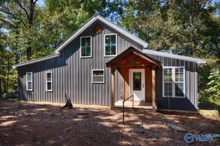 142 Griffin Road, Hartselle, AL 35640