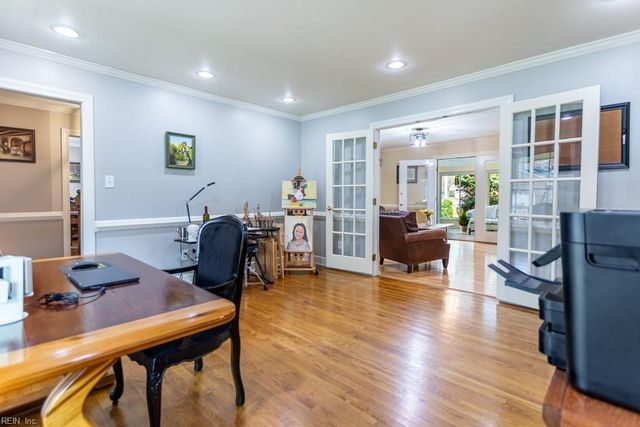 101 Yorkwood LN, Yorktown, VA 23692