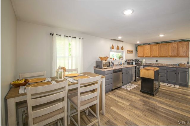 34 Blythe Road, Hannibal, NY 13074