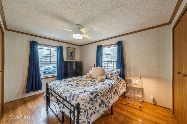6801 S LaGrange Road E15, Hodgkins, IL 60525