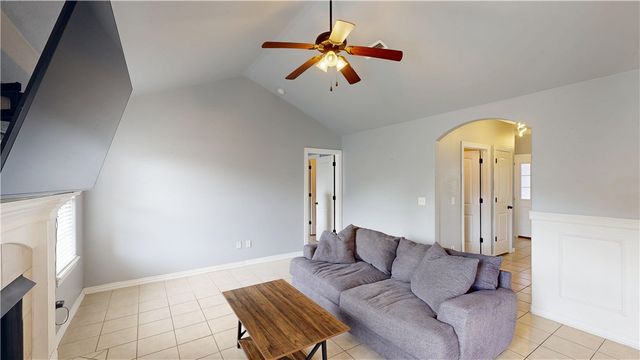 2903 S D Street, Rogers, AR 72758