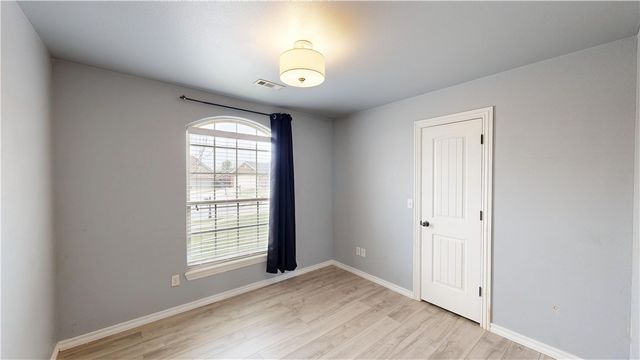 2903 S D Street, Rogers, AR 72758