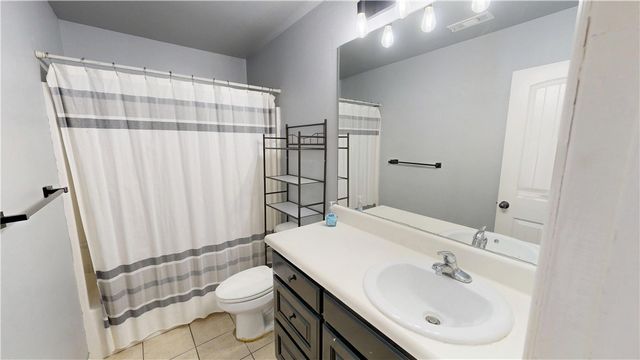 2903 S D Street, Rogers, AR 72758