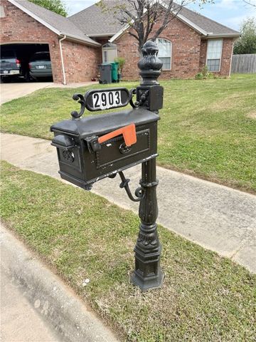 2903 S D Street, Rogers, AR 72758