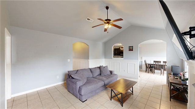 2903 S D Street, Rogers, AR 72758