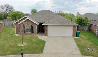2903 S D Street, Rogers, AR 72758