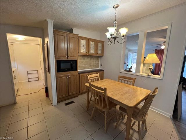 270 Gem Stone Loop, Summerfield, NC 27358