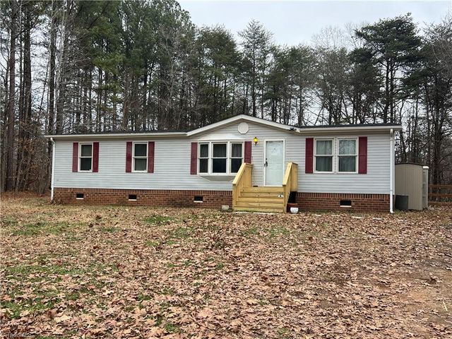 270 Gem Stone Loop, Summerfield, NC 27358