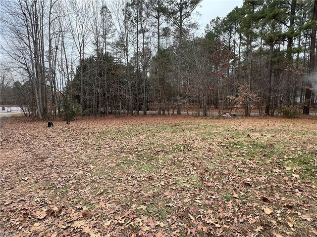 270 Gem Stone Loop, Summerfield, NC 27358