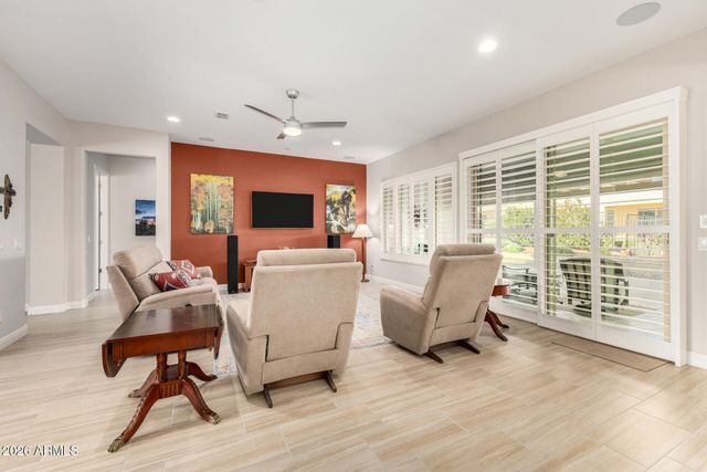 8144 W SILVER SPRING Way, Florence, AZ 85132