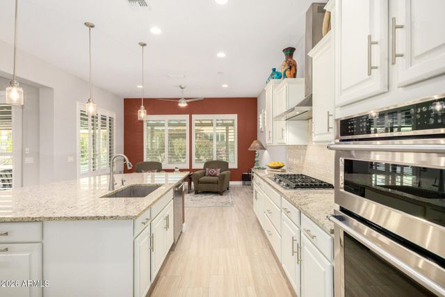 8144 W SILVER SPRING Way, Florence, AZ 85132