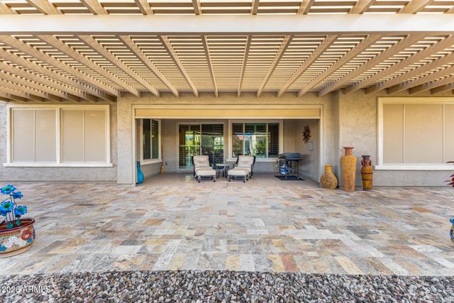 8144 W SILVER SPRING Way, Florence, AZ 85132