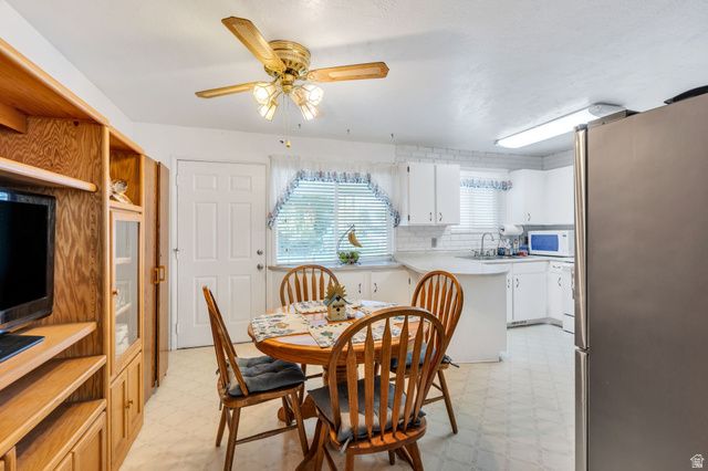 4428 S RED CHERRY CIR, West Valley City, UT 84120