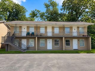 3424 Shagbark Rd, Louisville, KY 40216