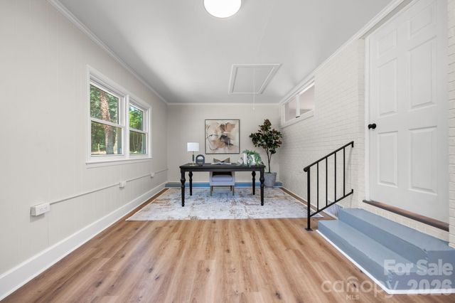 965 23rd Avenue NE, Hickory, NC 28601