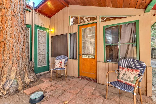 25437 Nestwa Trail, Idyllwild, CA 92549