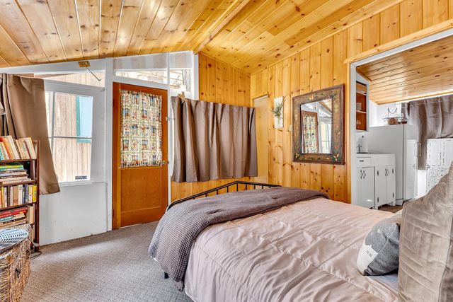 25437 Nestwa Trail, Idyllwild, CA 92549