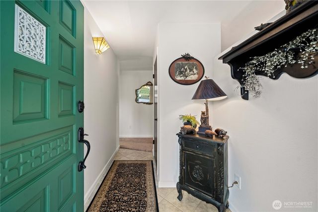 7055 81st Street SW, Lakewood, WA 98499