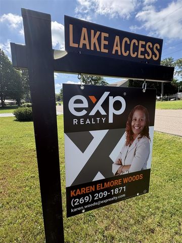 340 Lakeshore Drive, Battle Creek, MI 49015