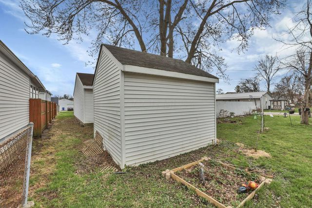 332 Fountain Avenue, Washington Court House, OH 43160