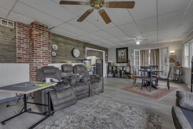 332 Fountain Avenue, Washington Court House, OH 43160