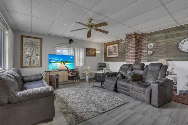 332 Fountain Avenue, Washington Court House, OH 43160