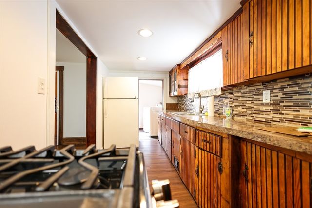 94 Essex Street, Beverly, MA 01915